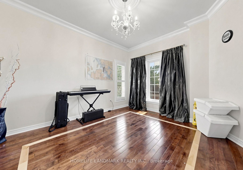 1-trent-street-aurora-ontario-n13837874