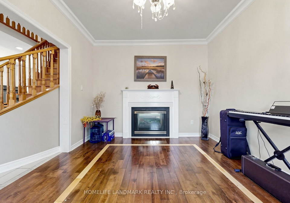 1-trent-street-aurora-ontario-n13837874