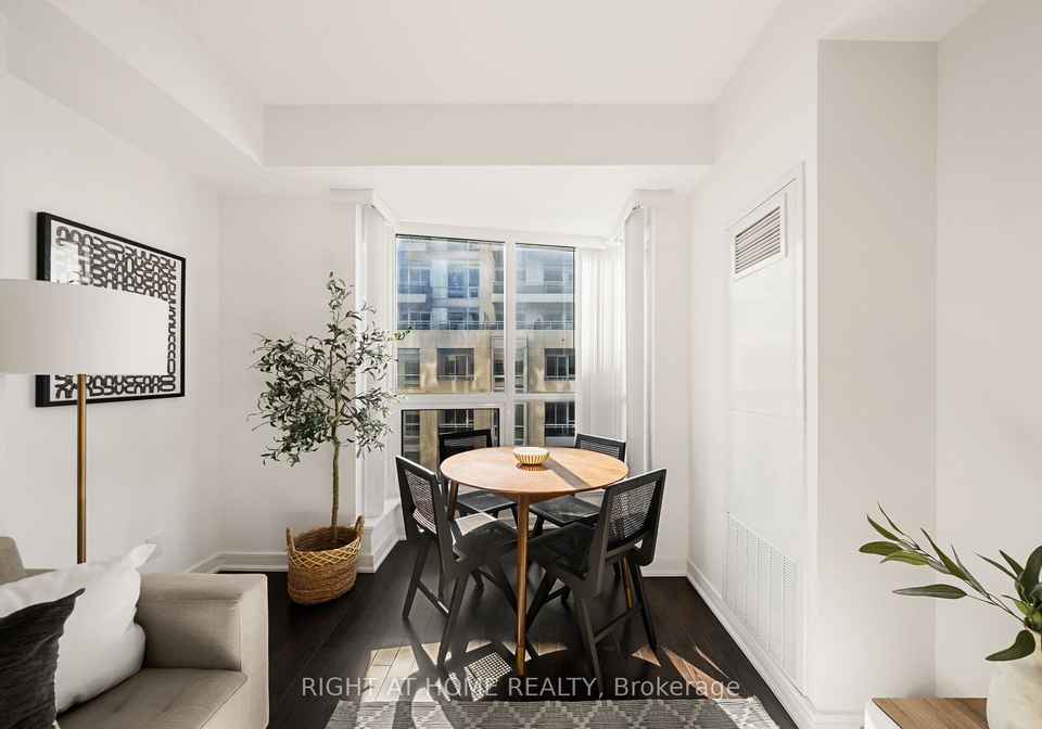 9201-yonge-street-richmond-hill-ontario-n13838596