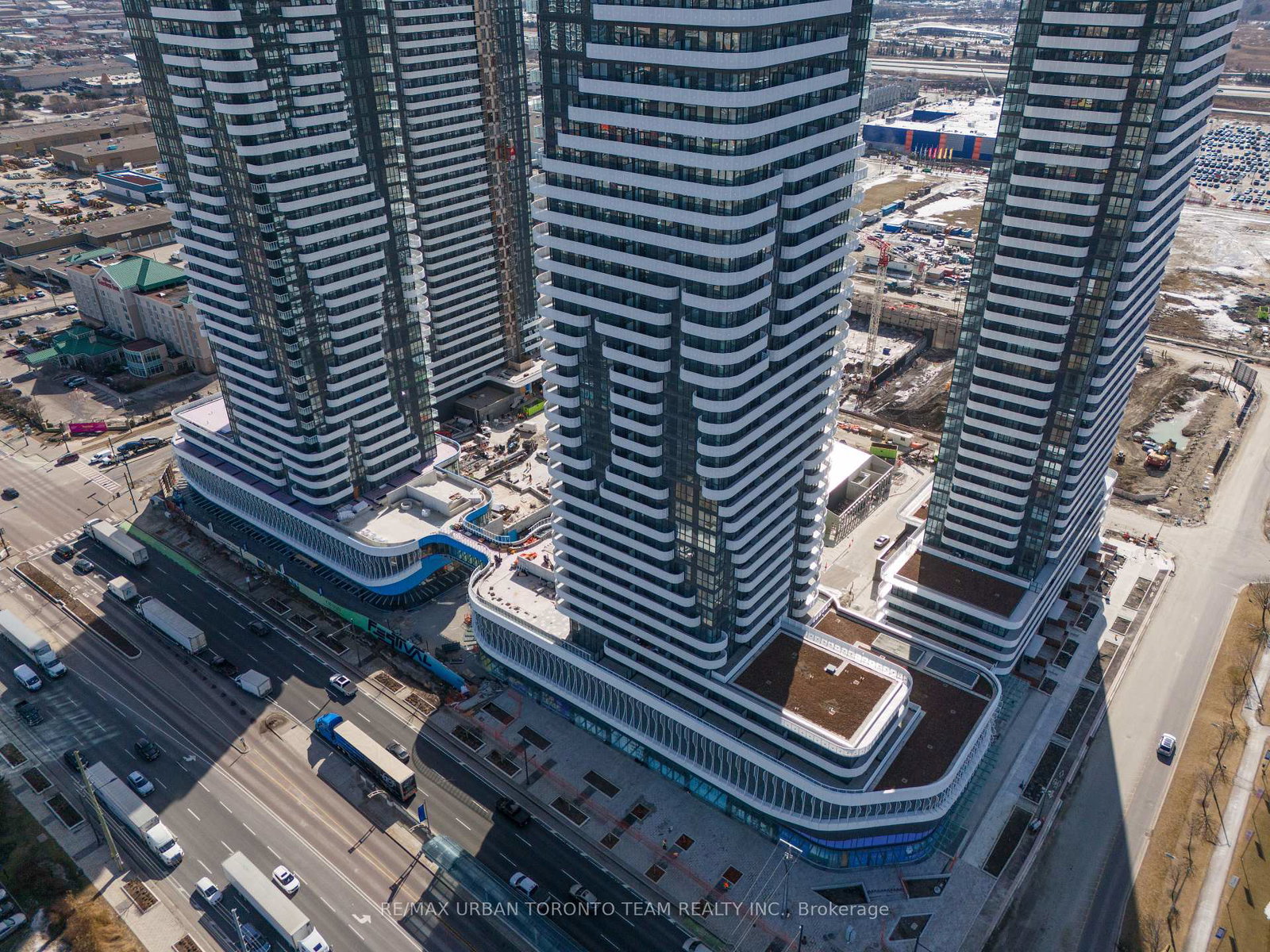 225-commerce-street-vaughan-ontario-n13839258