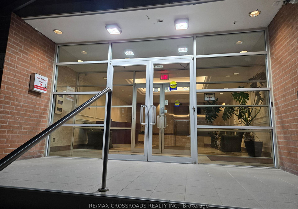 9-chalmers-road-richmond-hill-ontario-n13839310