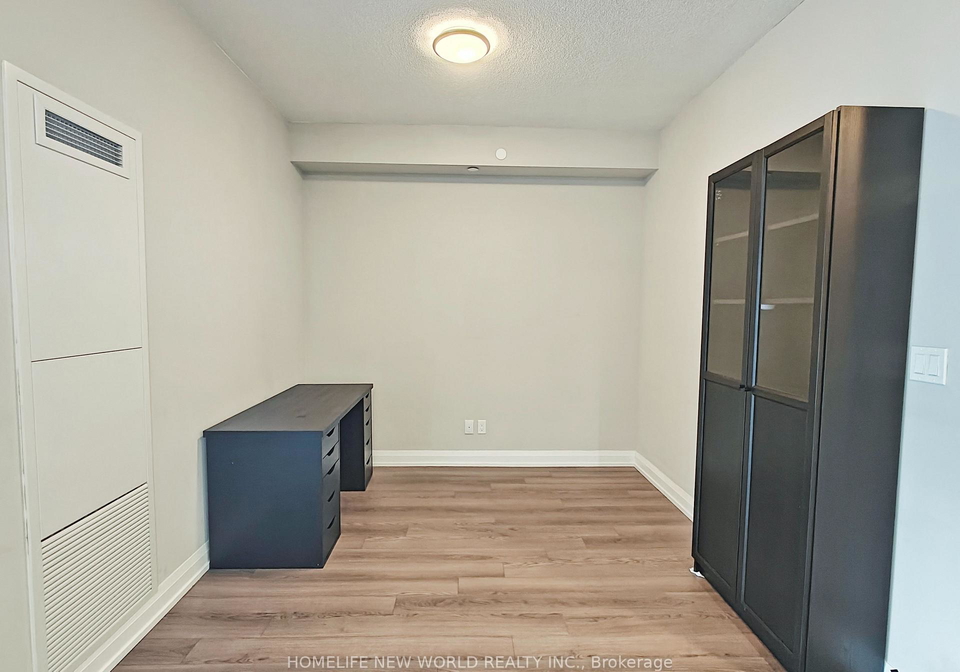 25-water-walk-drive-markham-ontario-n13839588