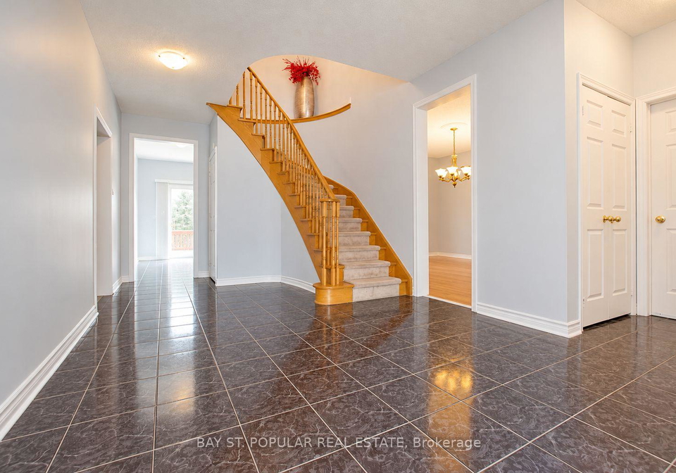 25-subrisco-avenue-richmond-hill-ontario-n13840298