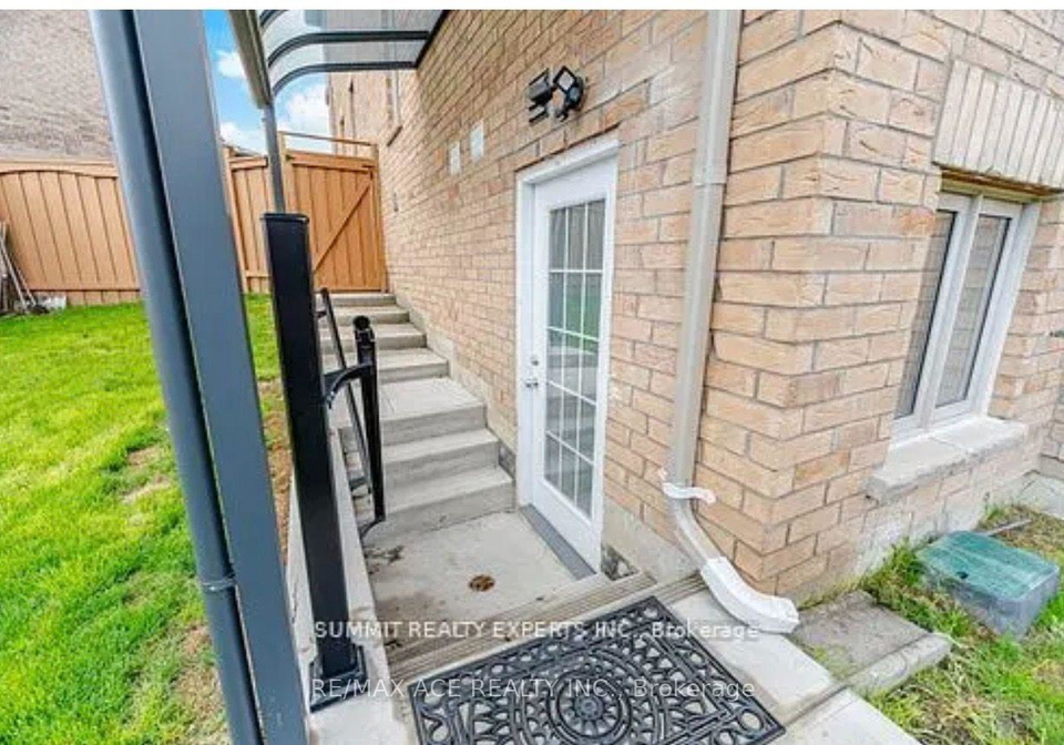 146-beaconsfield-drive-vaughan-ontario-n13840364