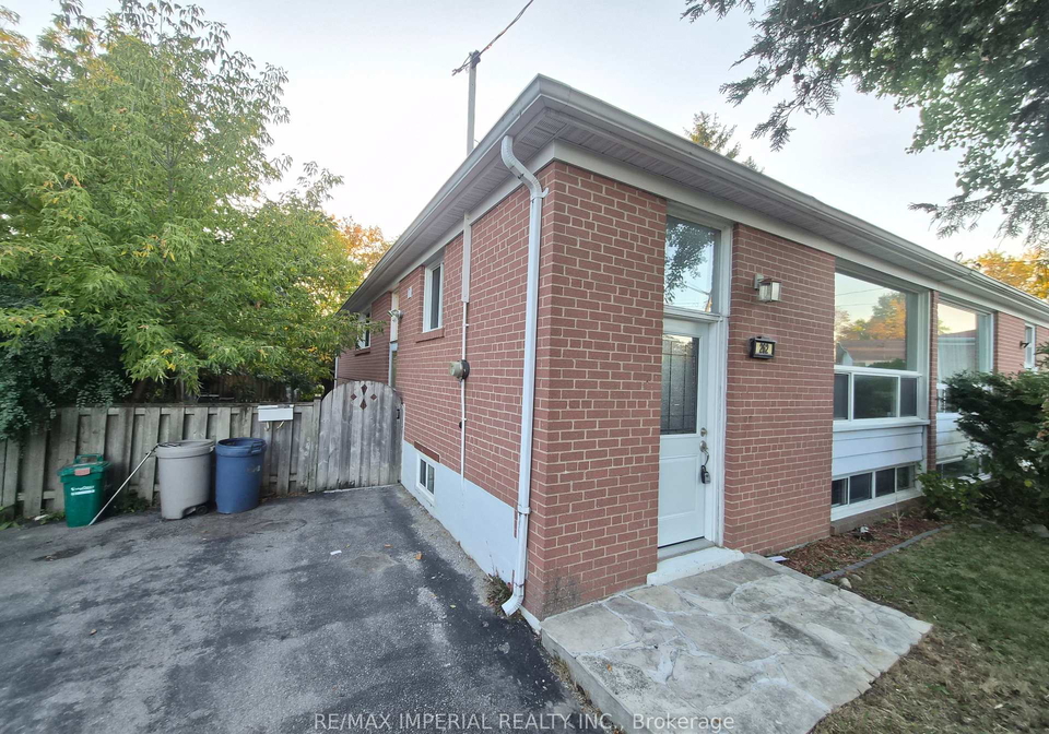 262-mcconvey-drive-richmond-hill-ontario-n13841752
