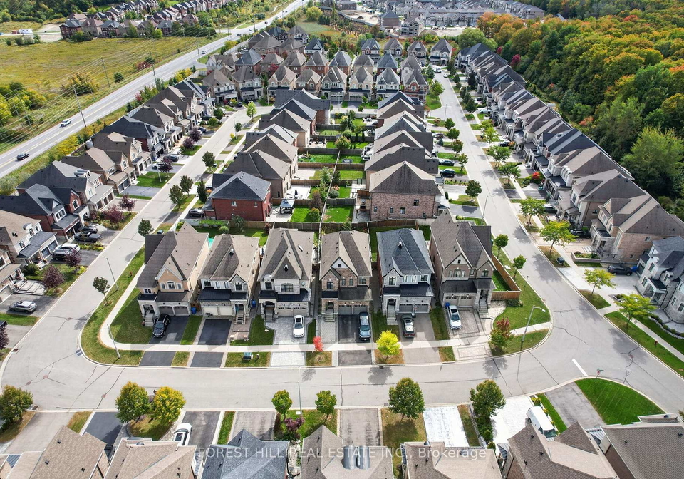 18-hackwood-crescent-aurora-ontario-n13841816