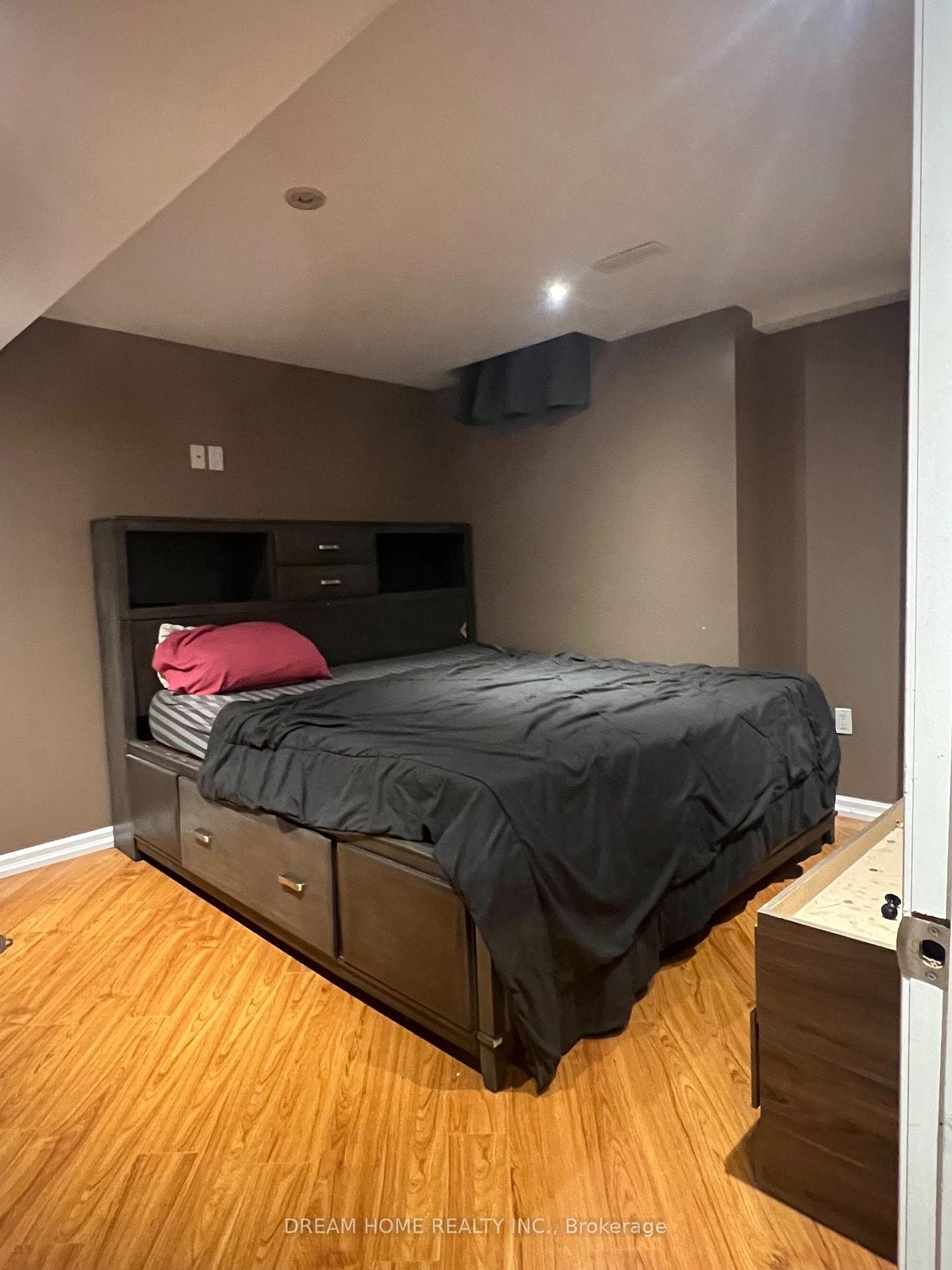 341-la-rocca-avenue-vaughan-ontario-n13842036