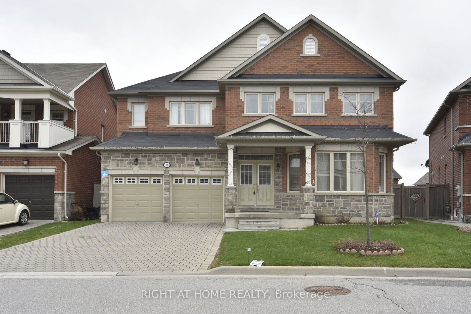 28-philips-view-crescent-richmond-hill-ontario-n13842098