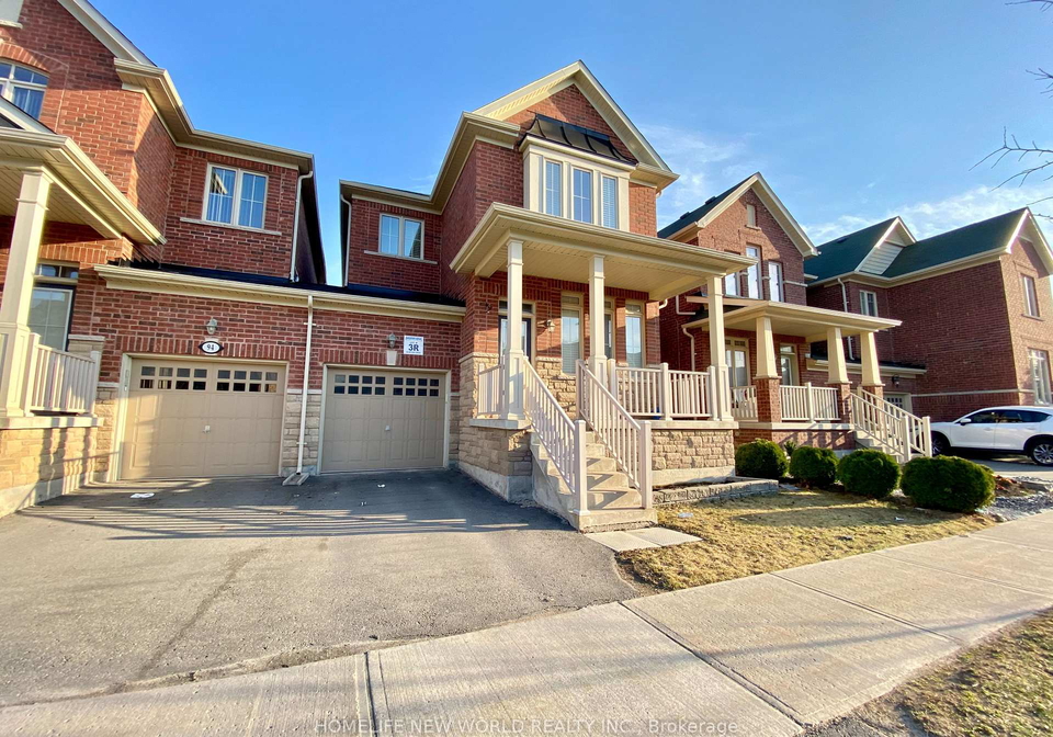 92-betony-drive-richmond-hill-ontario-n13842186