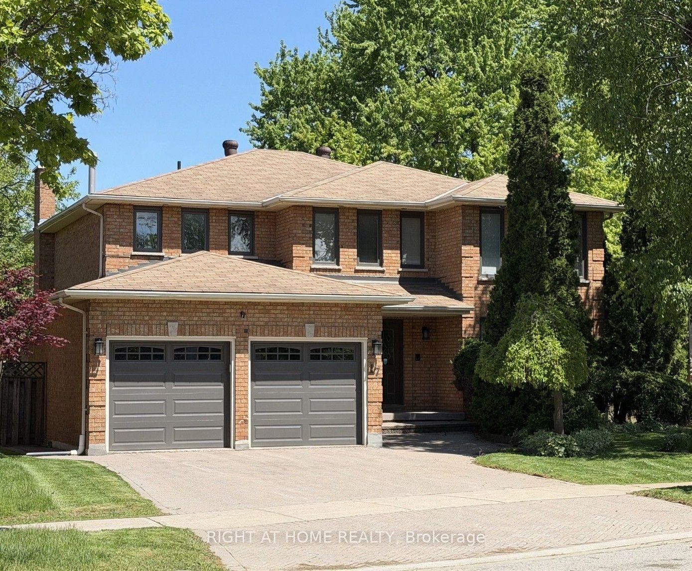 17-piccadilly-road-richmond-hill-ontario-n13842190