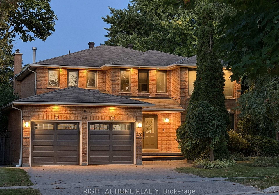 17-piccadilly-road-richmond-hill-ontario-n13842190