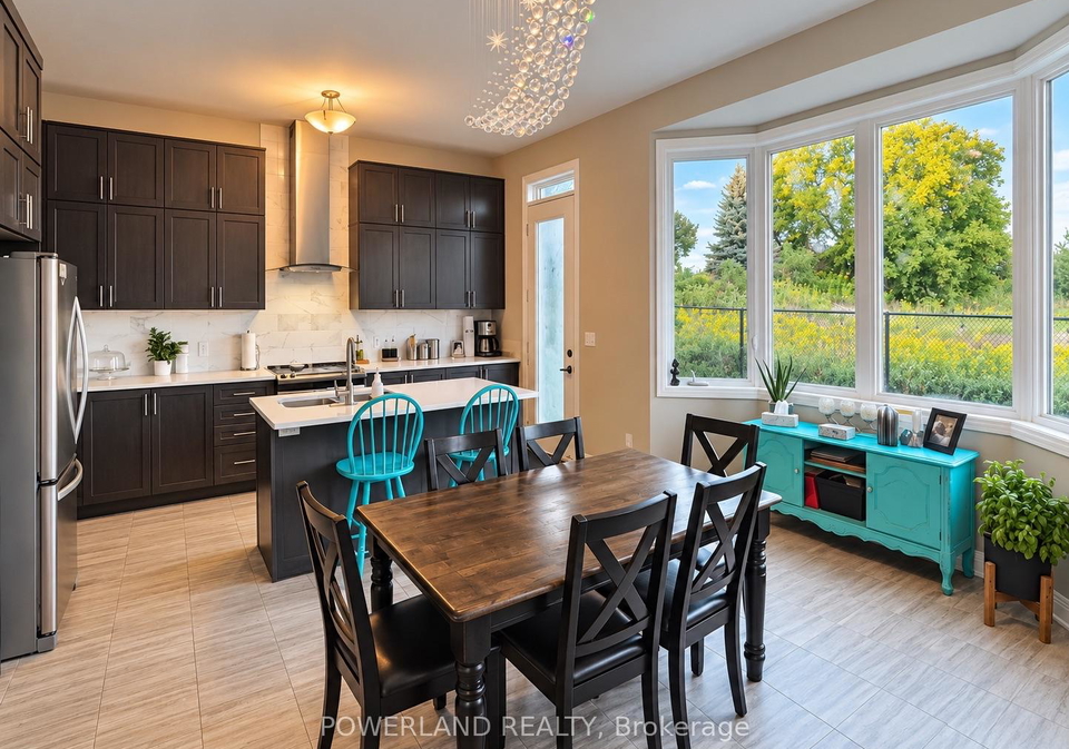 9-cyprus-glen-east-gwillimbury-ontario-n13842518
