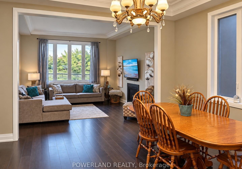 9-cyprus-glen-east-gwillimbury-ontario-n13842518