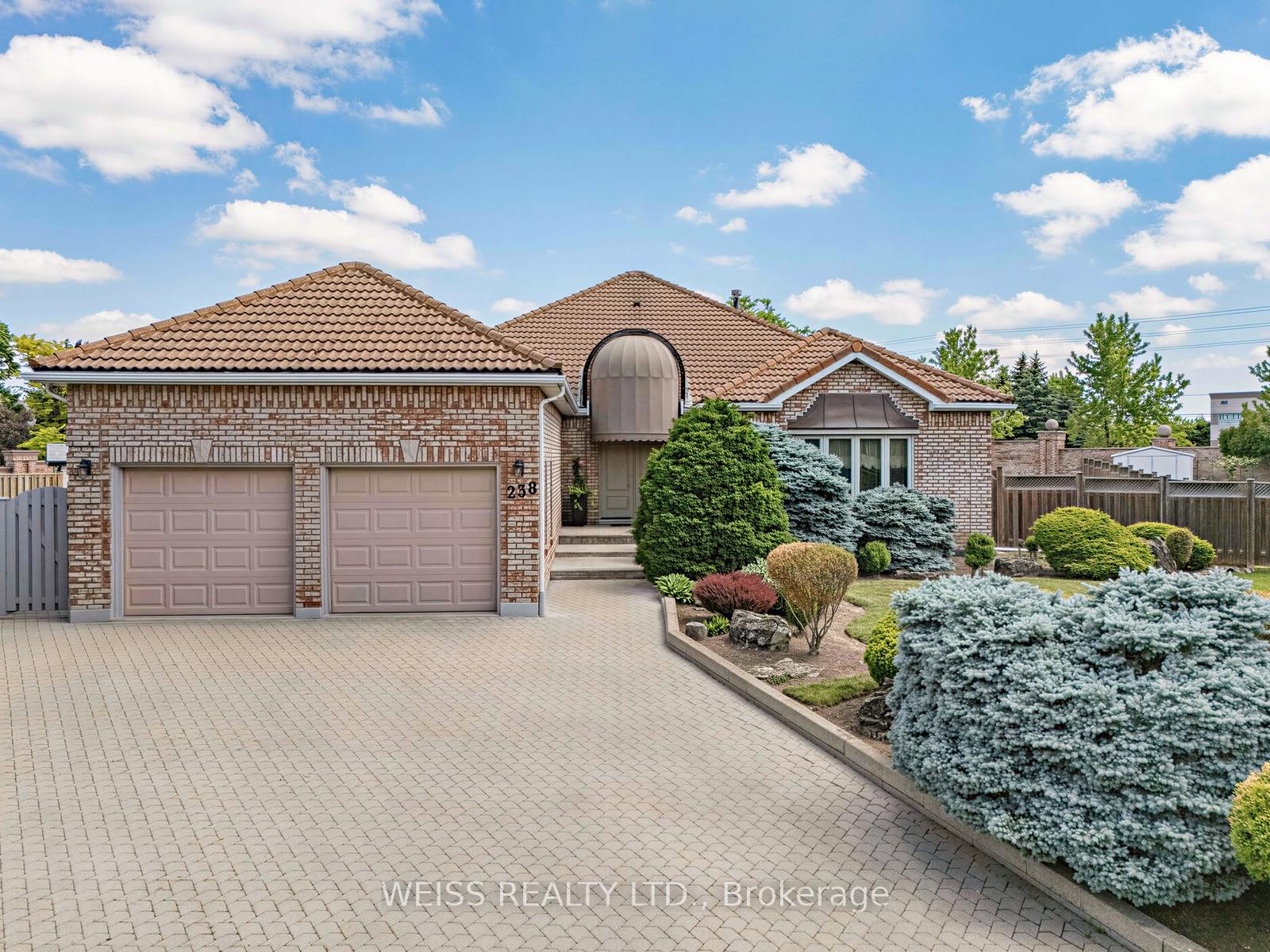 238-bourbon-street-vaughan-ontario-n13844022