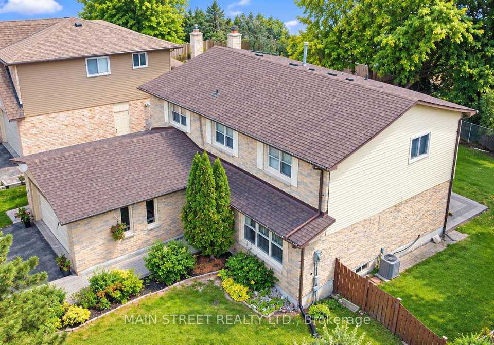 850-arnold-crescent-newmarket-ontario-n13844216