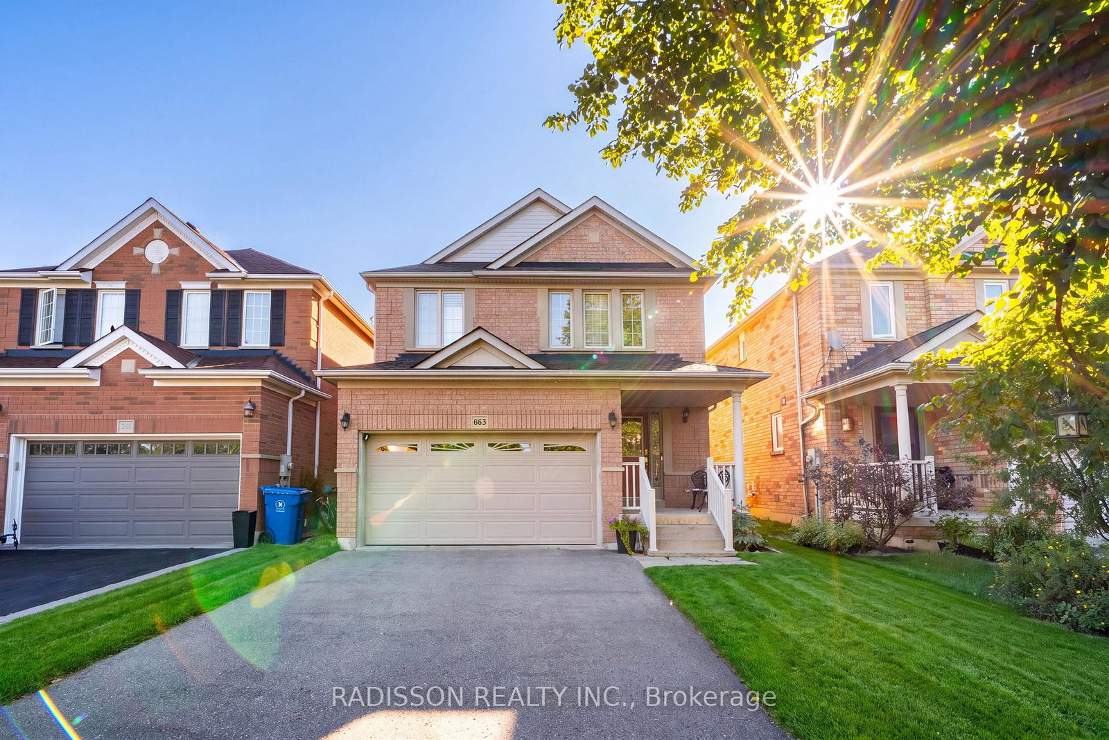 863-oaktree-crescent-newmarket-ontario-n13844266