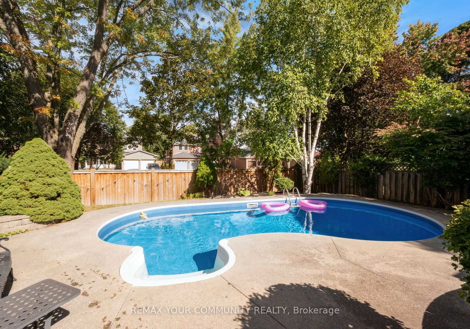 25-albery-crescent-aurora-ontario-n13845242