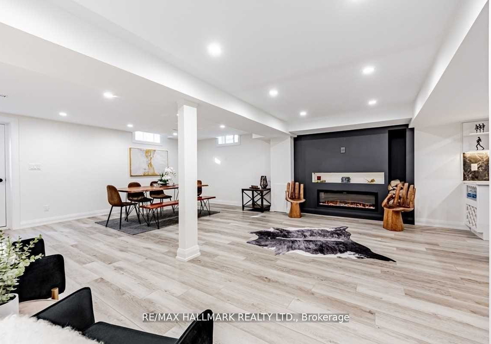 71-crystal-drive-richmond-hill-ontario-n13846132