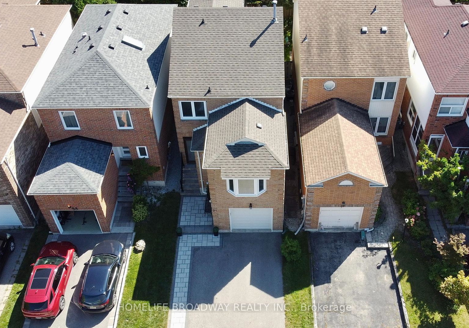 51-jonathan-gate-vaughan-ontario-n13846338