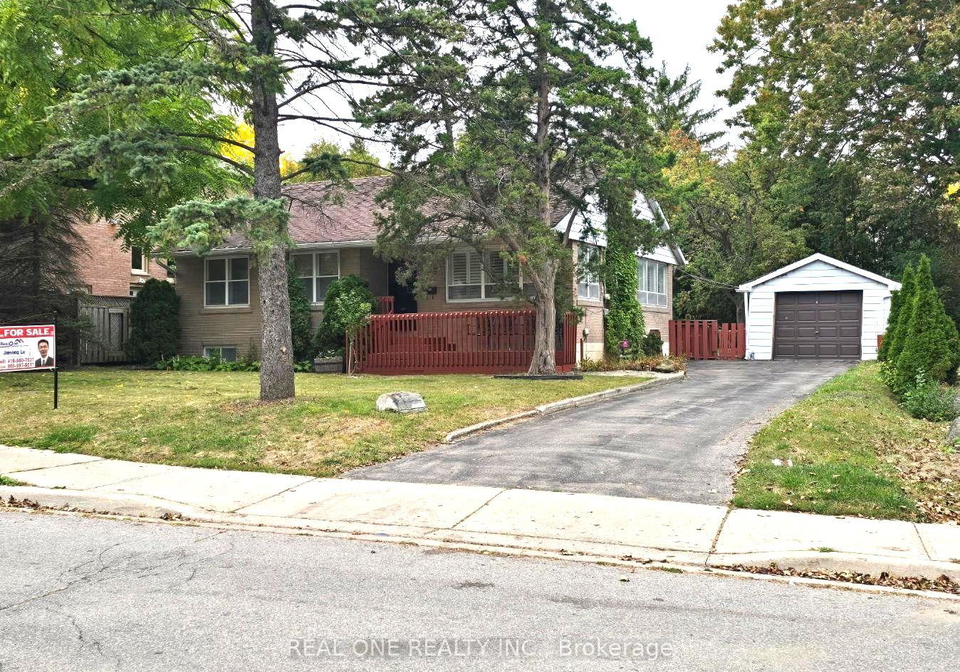 389-kerrybrook-drive-richmond-hill-ontario-n13846628
