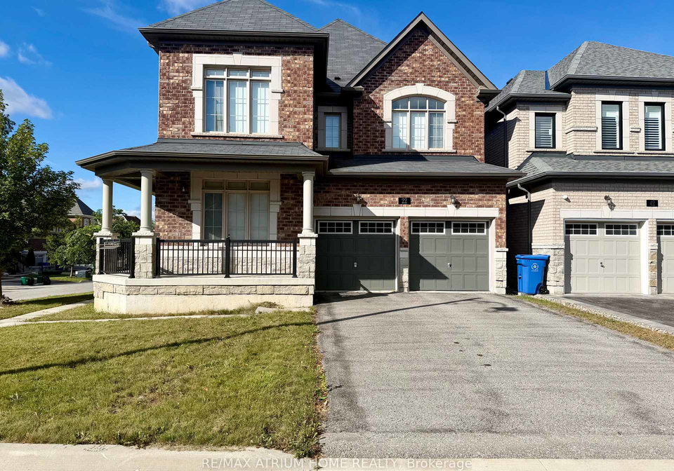 22-duggan-street-aurora-ontario-n13847892