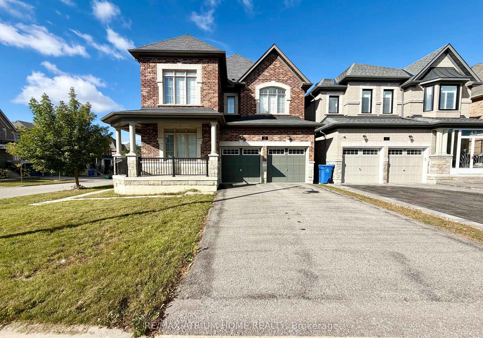 22-duggan-street-aurora-ontario-n13847892