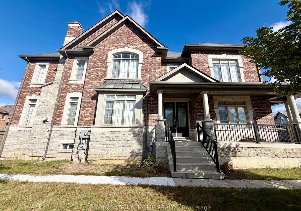 22-duggan-street-aurora-ontario-n13847892