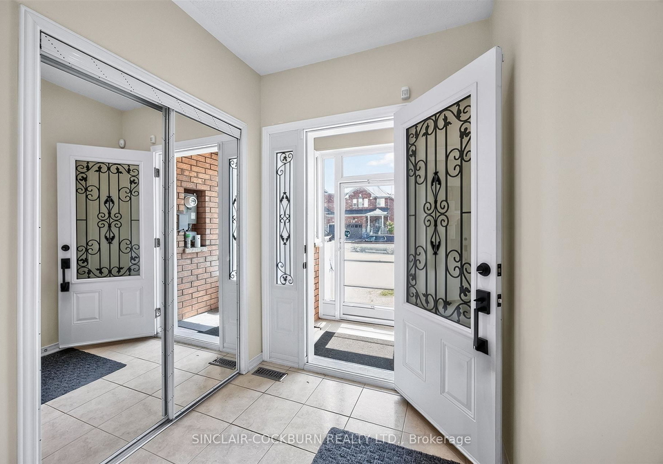 14-barr-crescent-aurora-ontario-n13848606