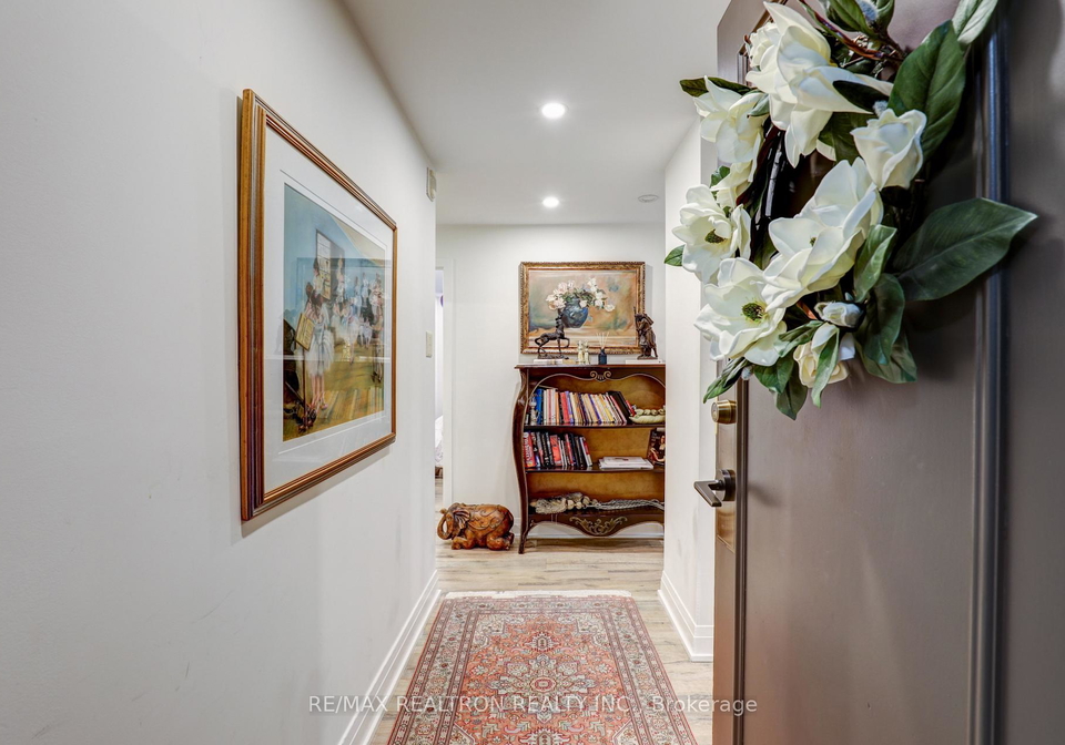 60-inverlochy-boulevard-markham-ontario-n13849122