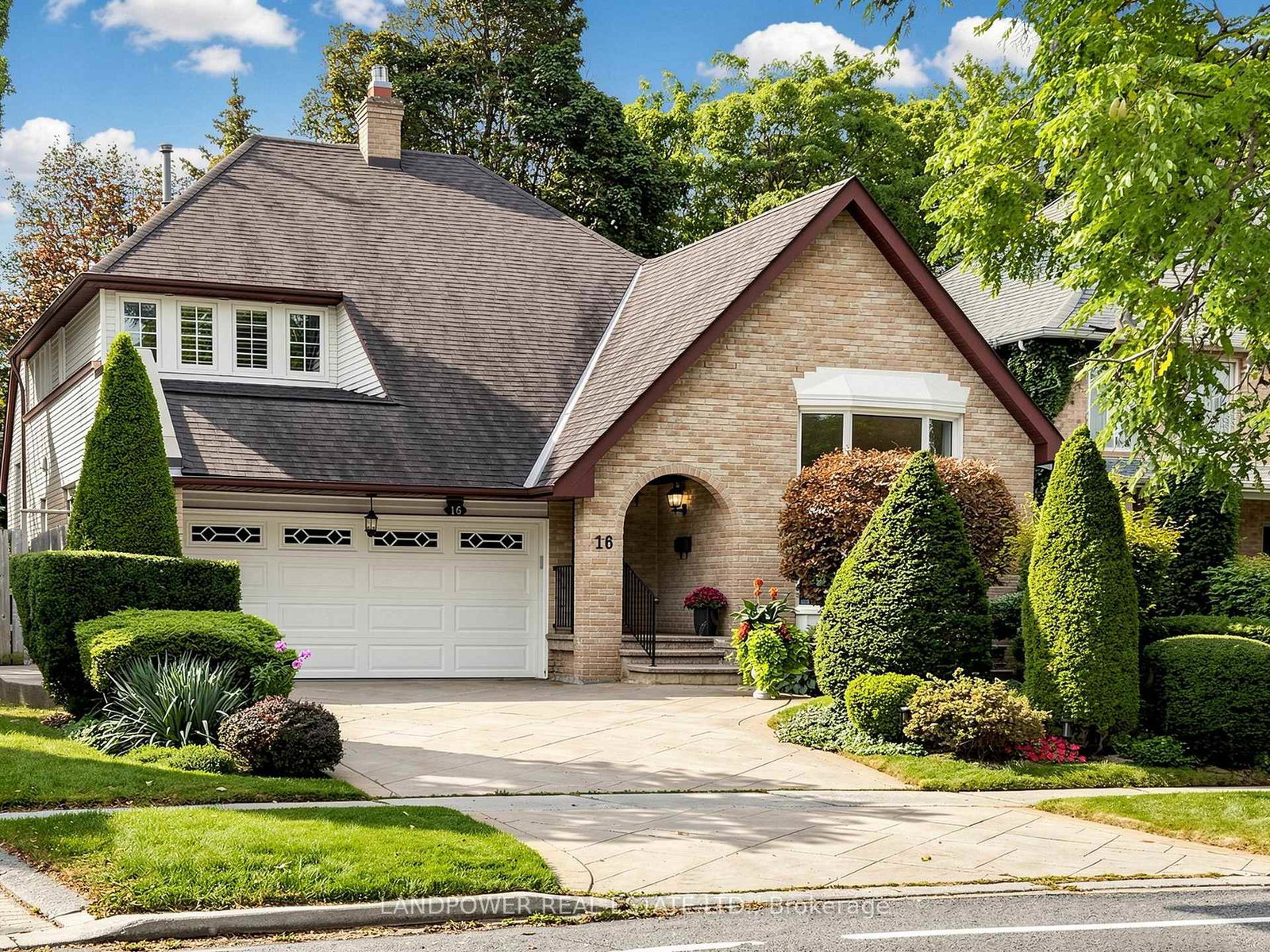 16-longwater-chase-markham-ontario-n13849478