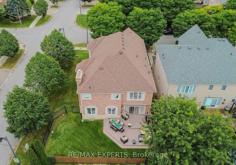 6-elyssa-drive-richmond-hill-ontario-n13851080