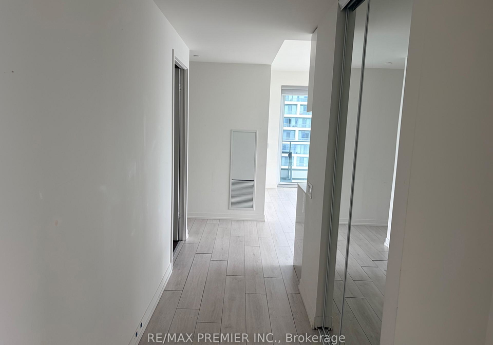 5-buttermill-avenue-vaughan-ontario-n13851488