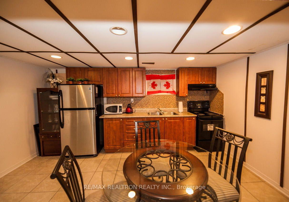 14-plaisance-road-richmond-hill-ontario-n13852326