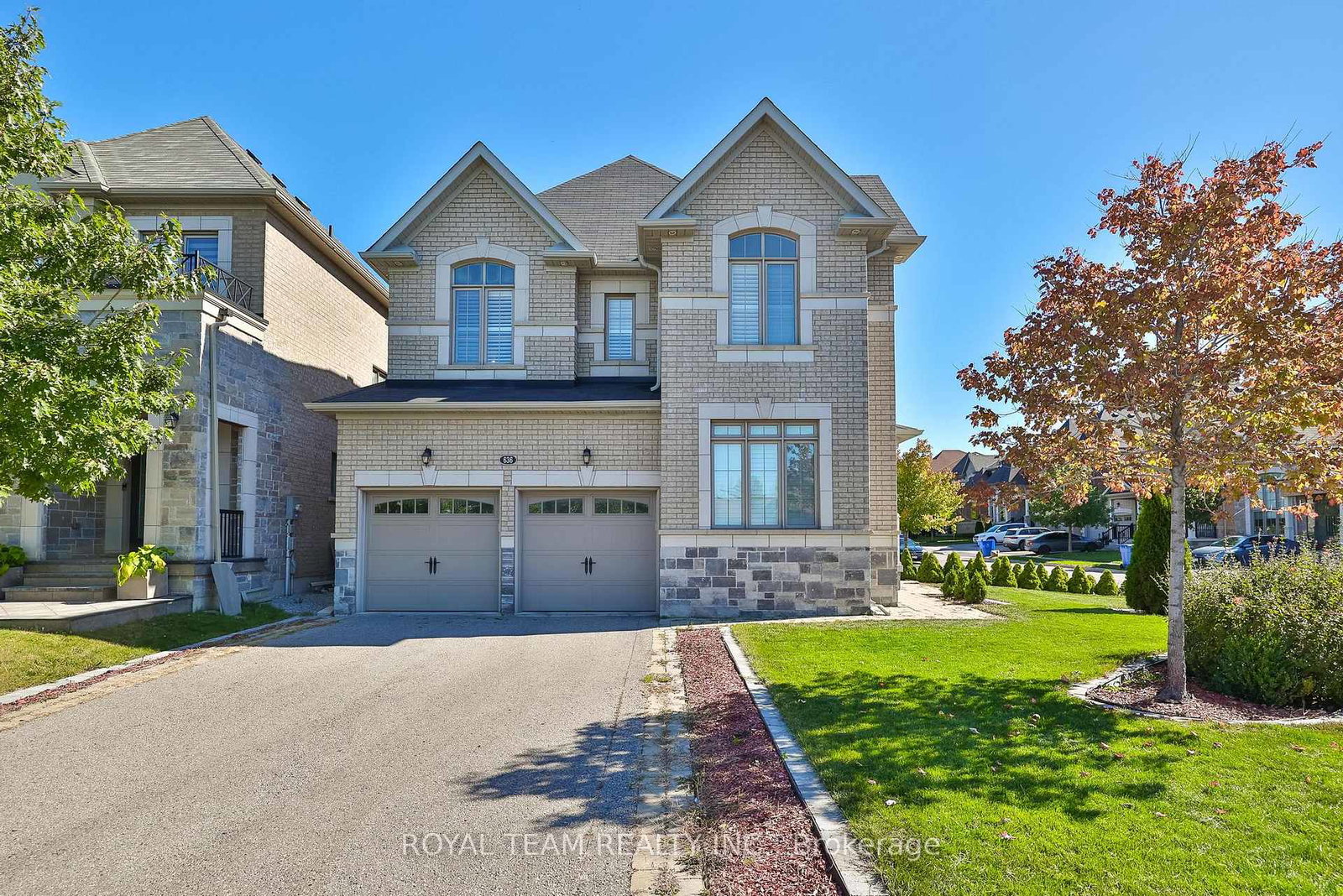 636-mcgregor-farm-trail-newmarket-ontario-n13852606