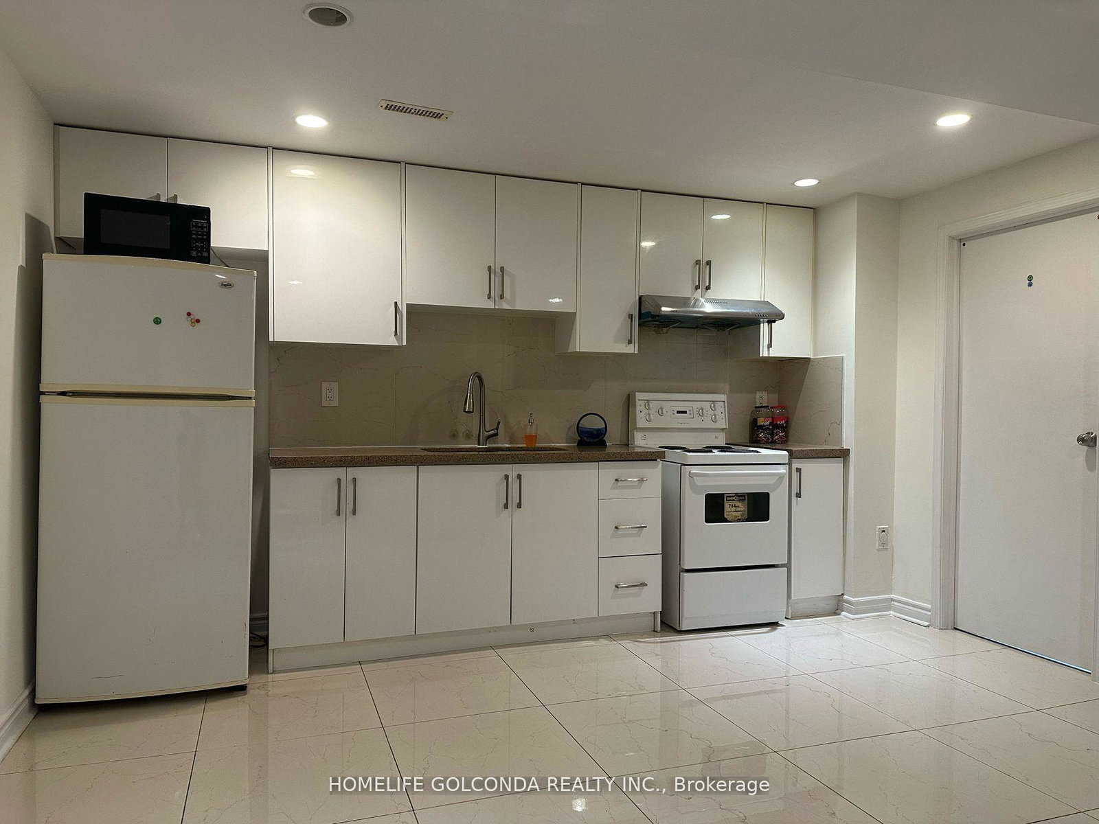 37-halder-crescent-markham-ontario-n13852898