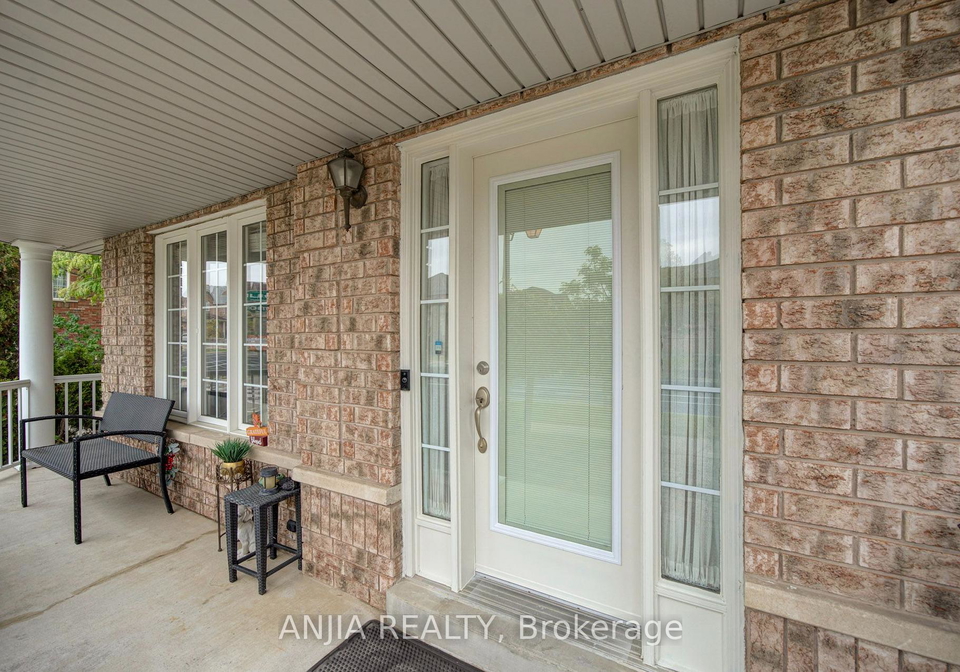 1-aylesbury-gate-markham-ontario-n13853262