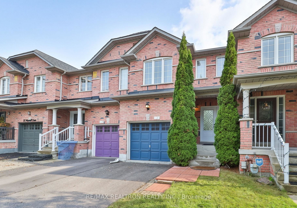 27-martell-gate-aurora-ontario-n13854876