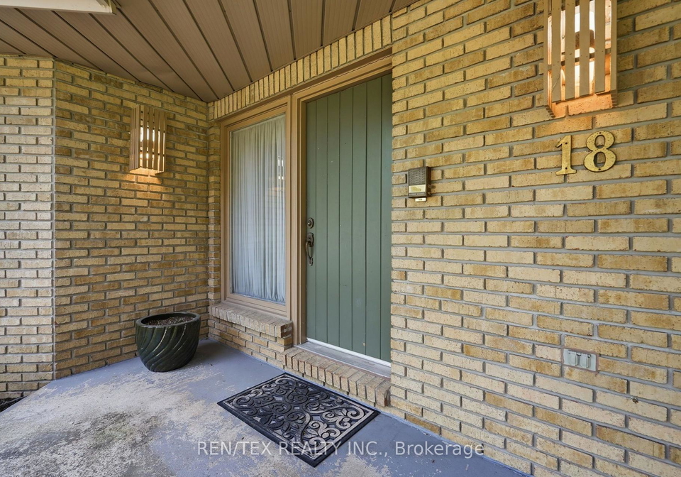 18-curtis-crescent-king-ontario-n13855052