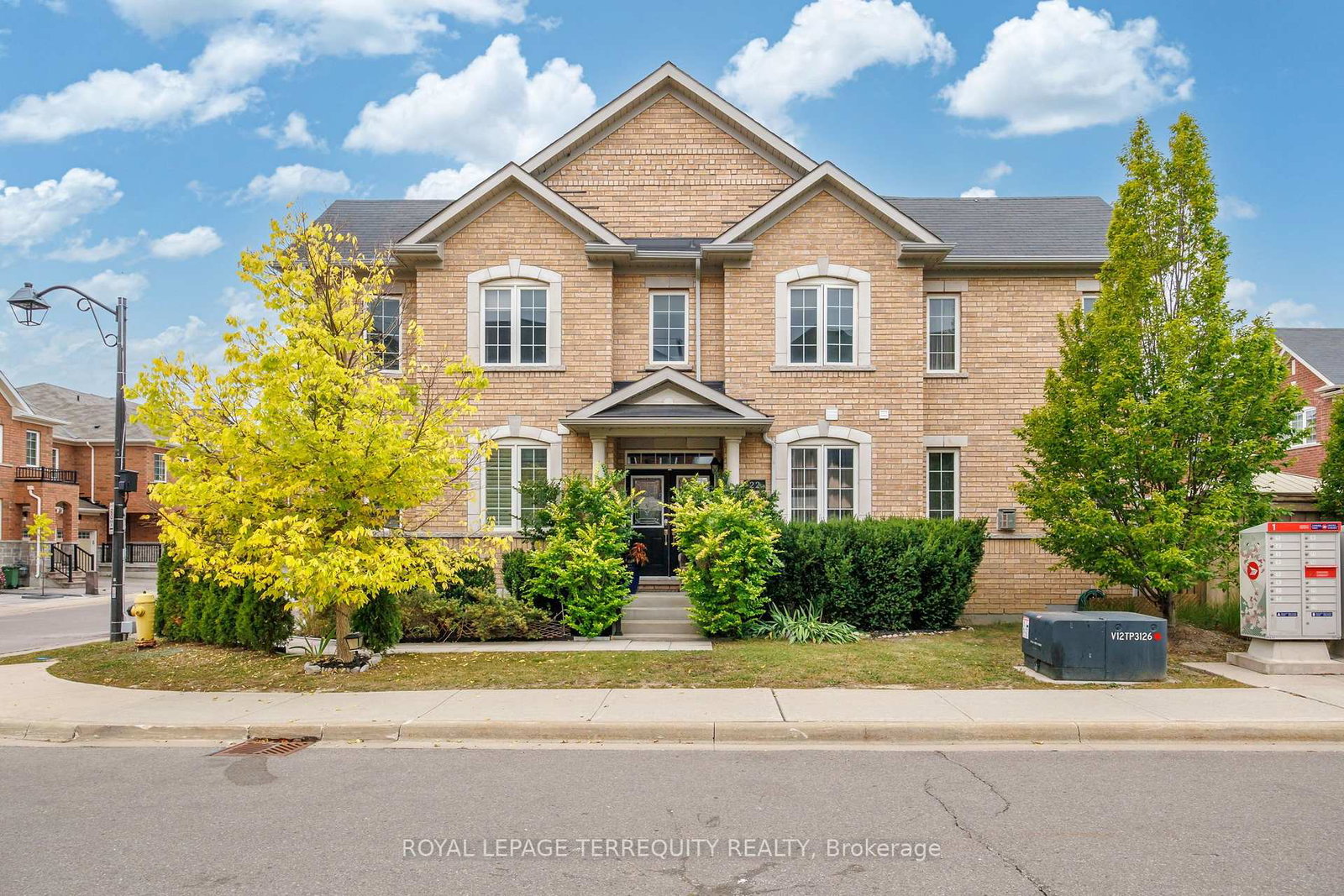 22-harcourt-street-vaughan-ontario-n13855140