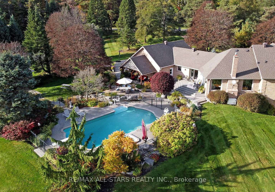 15-lobraico-lane-whitchurch-stouffville-ontario-n13855278