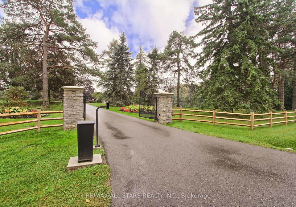 15-lobraico-lane-whitchurch-stouffville-ontario-n13855278