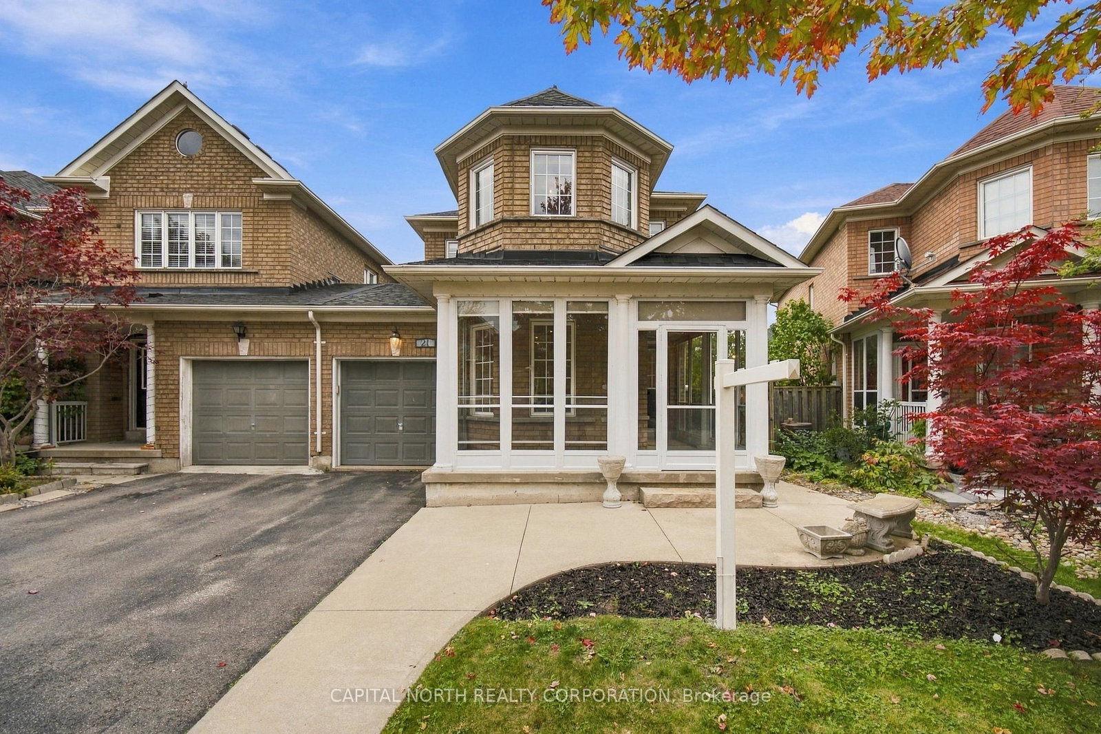 21-walkview-crescent-richmond-hill-ontario-n13855438