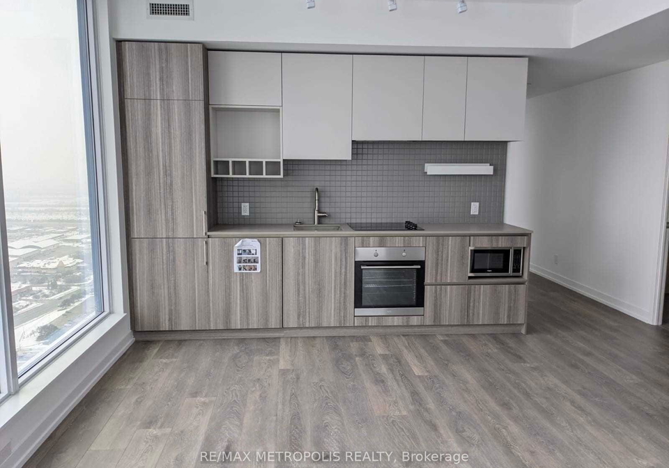 5-buttermill-avenue-vaughan-ontario-n13855732
