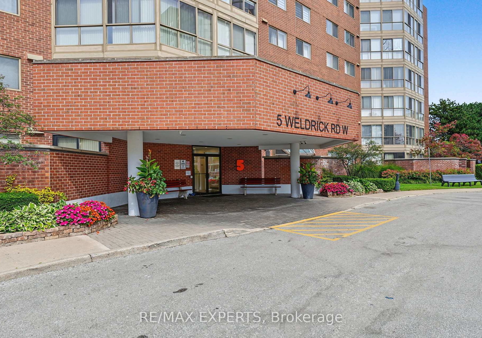 5-weldrick-road-w-richmond-hill-ontario-n13856156