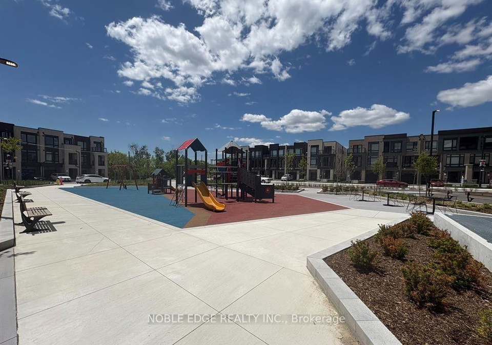 10-flavelle-trail-vaughan-ontario-n13857448