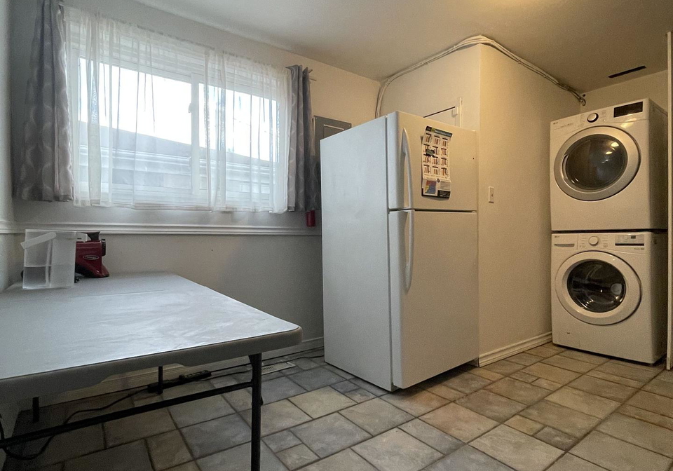 39-richardson-drive-s-aurora-ontario-n13858006