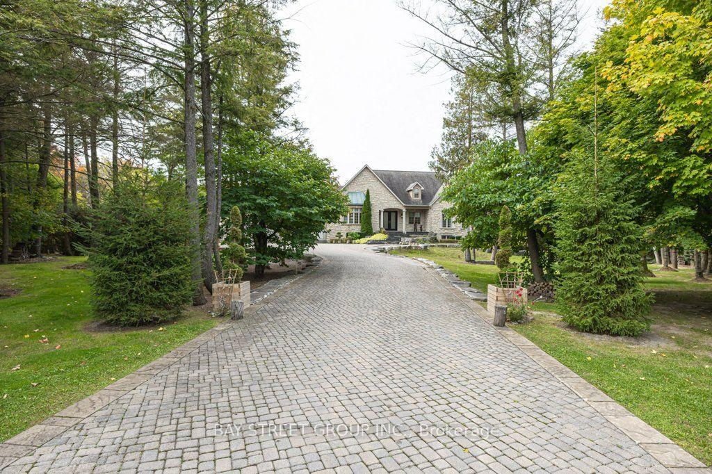 5-river-stone-court-east-gwillimbury-ontario-n13858054