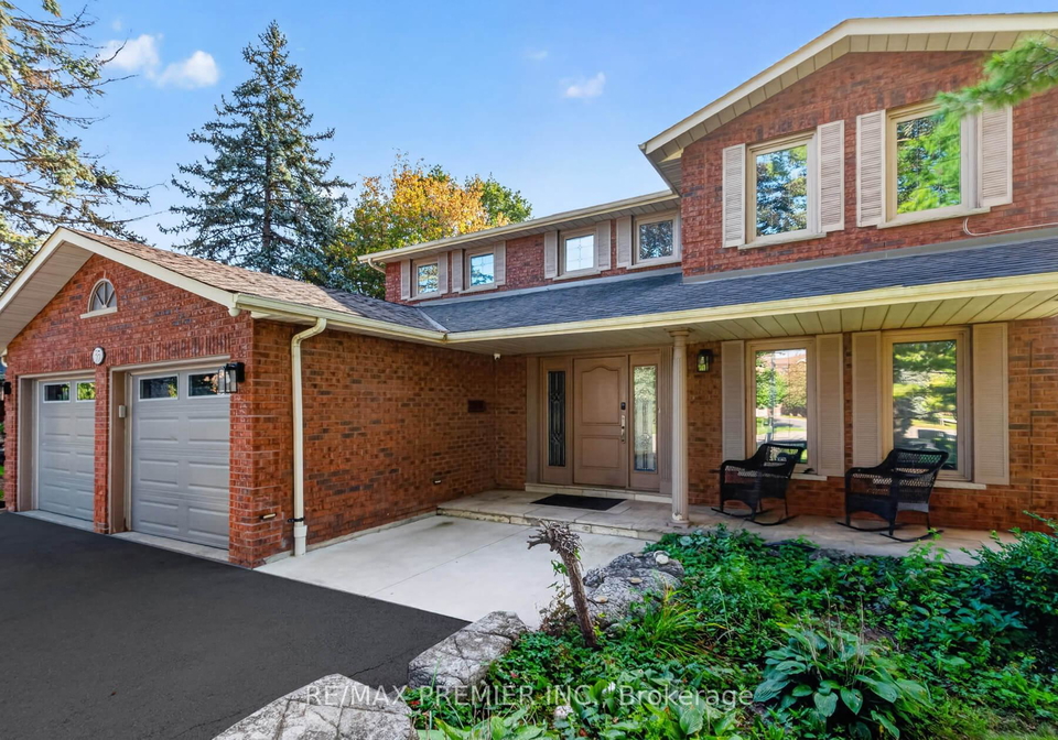 35-yellow-pine-crescent-vaughan-ontario-n13858142