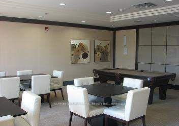 18-harding-boulevard-e-richmond-hill-ontario-n13858366