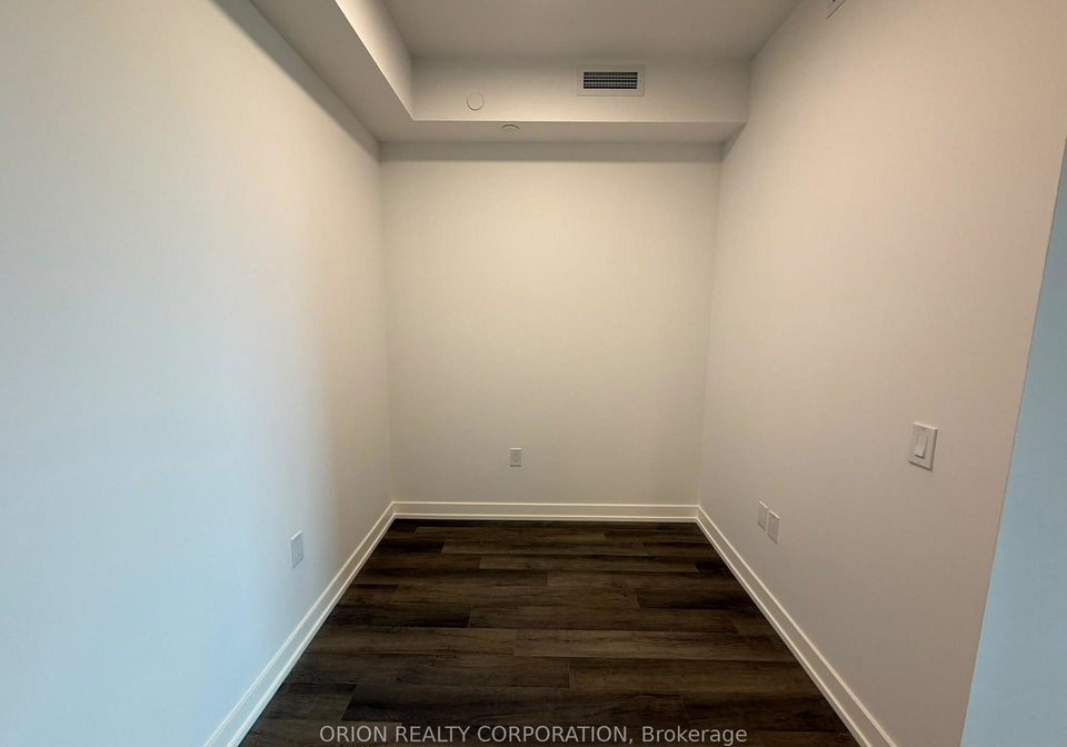 5-meadowdale-road-vaughan-ontario-n13858850